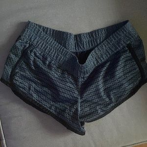Running shorts